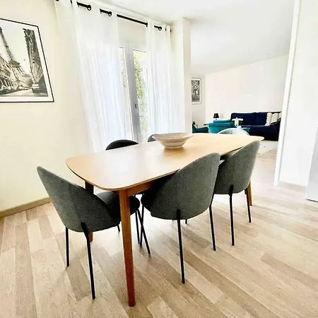 Le Cocon De Rueil, La Defense, Paris